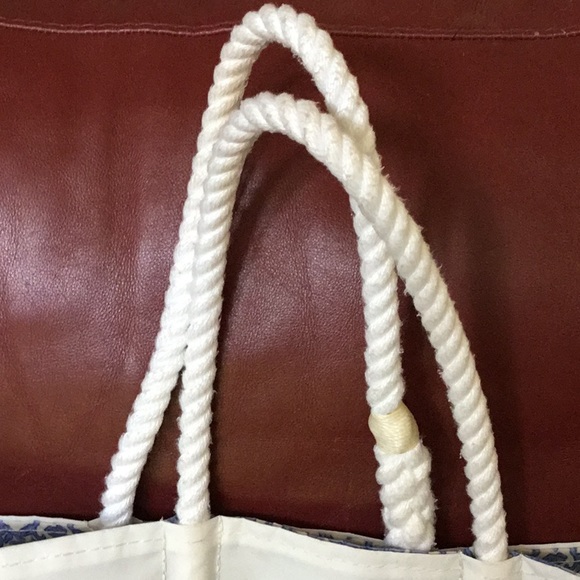 Seabags Maine Vineyard Vines Collaboration tote - Picture 8 of 14